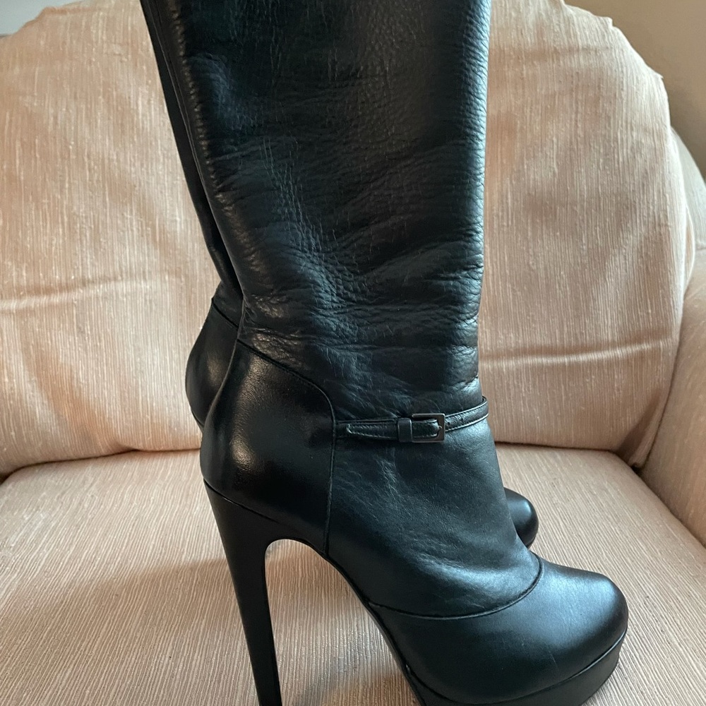 Black mid calf heeled boots